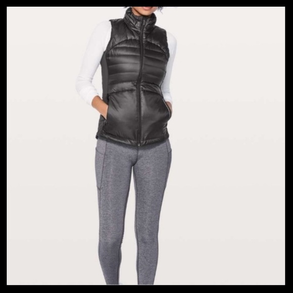 Lululemon Down Vest Sz 2 black EUC - Picture 13 of 14